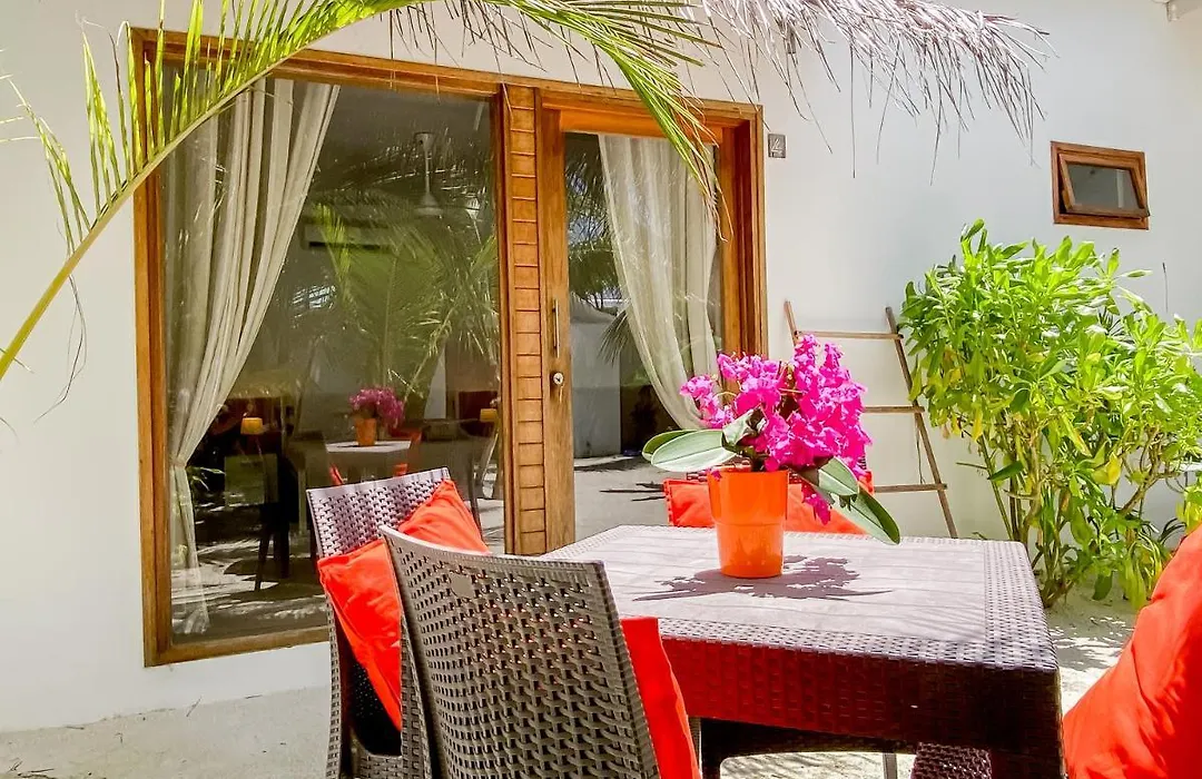 Villa Kudi Maldives Guest House Thulusdhoo-1
